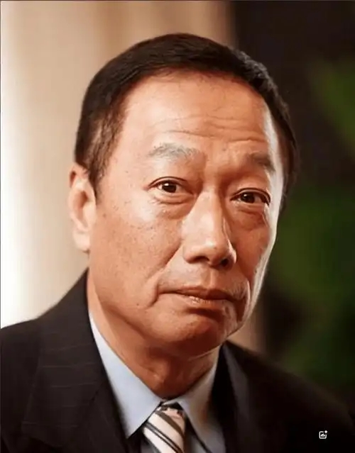 开云官方网站-富士康创始人郭台铭：“若两岸爆发冲突，我会誓死守护台湾”