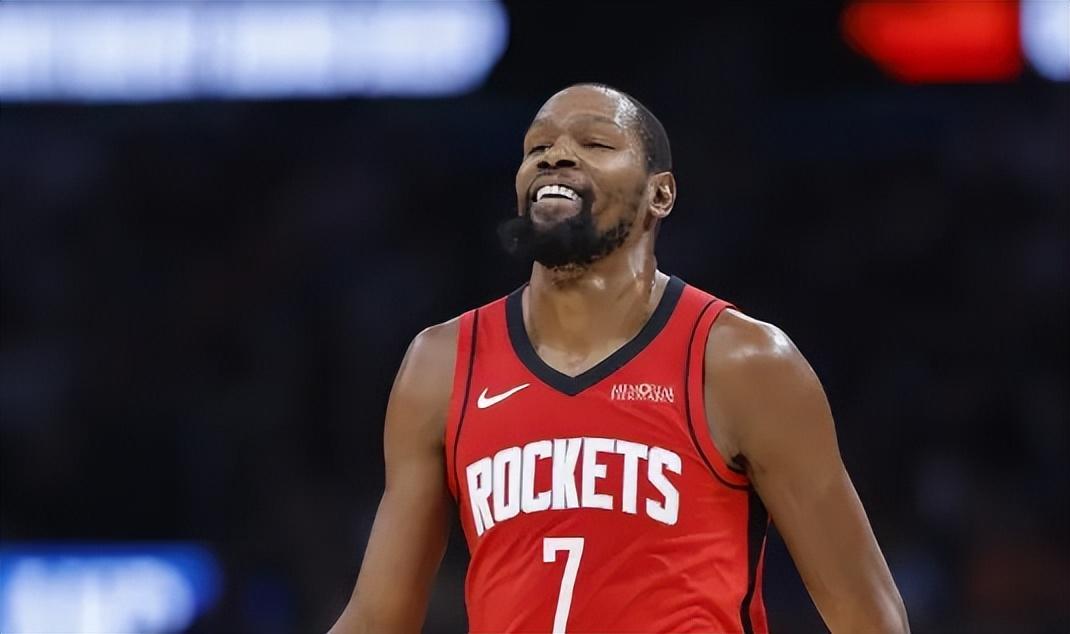 开云赛事集团-溃败掘金发布会！乌度卡全程甩锅不满攻守，直指杜兰特被包夹问题